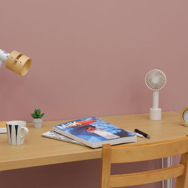 ハンディファン小型扇風機首振りハンディ—ファン扇風機持ち運びおしゃれスタンド付き風力調節コンパクト卓上ハンディ携帯扇風機ミニ扇風機かわいいハンディファン小型扇風機首振りiFanPivo