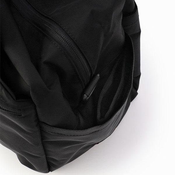 サイドポケット