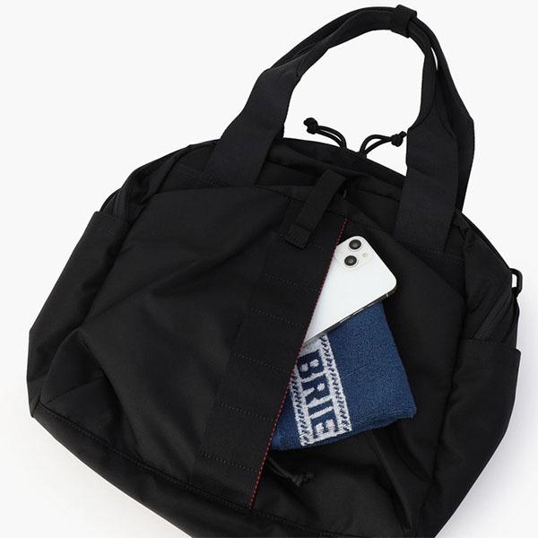 フロントジップポケット