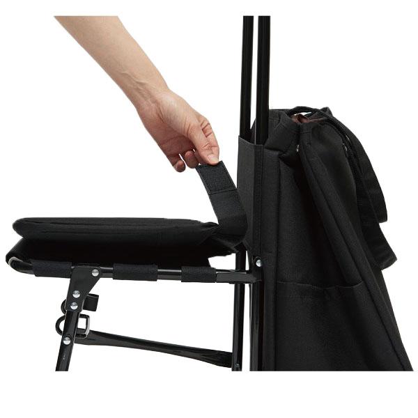 座面にはシートクッション付き