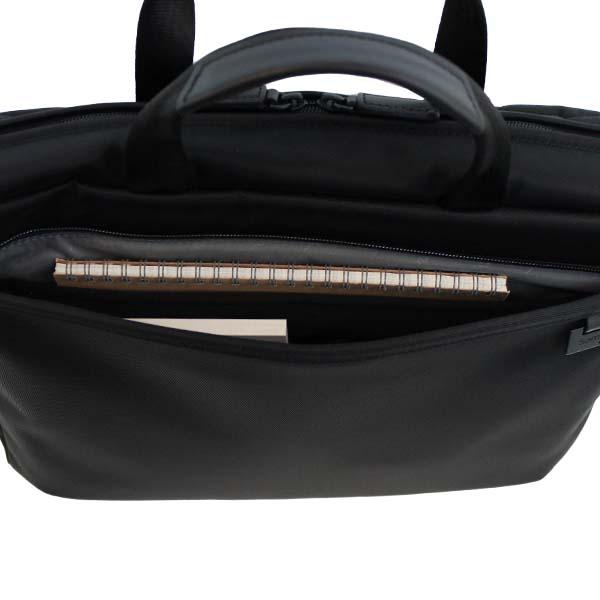 オーガナイザーポケット