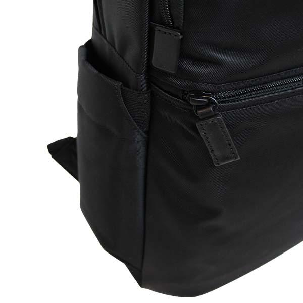 サイドポケット