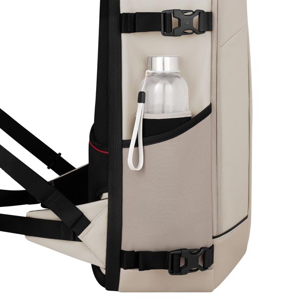 サイドポケット