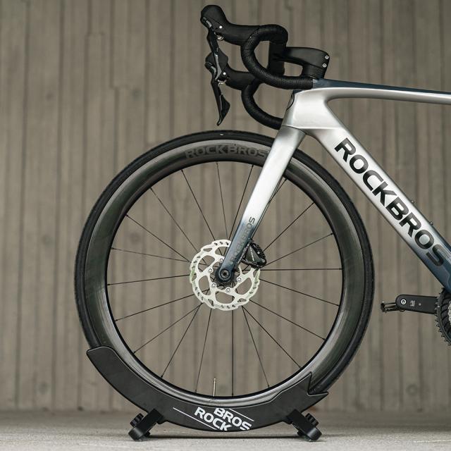 タイヤスタンド