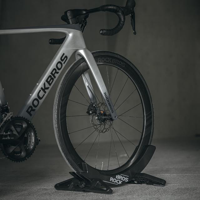 タイヤスタンド