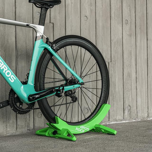 タイヤスタンド