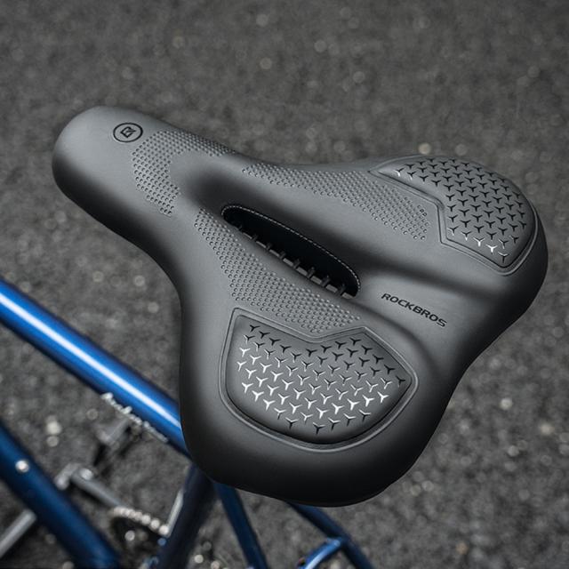 38210043001サドル