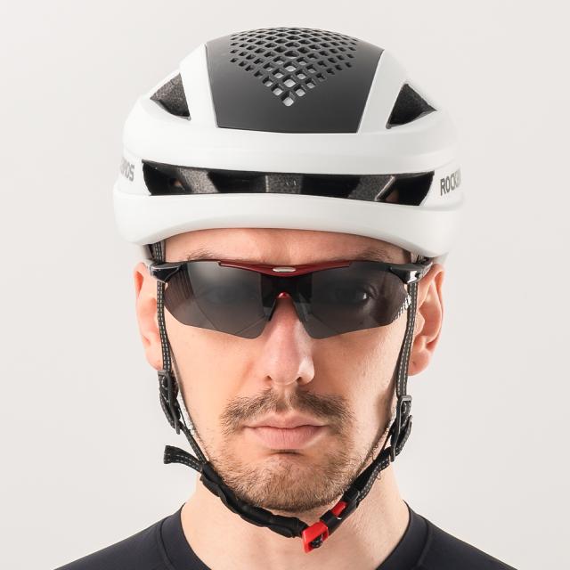 偏光サングラス