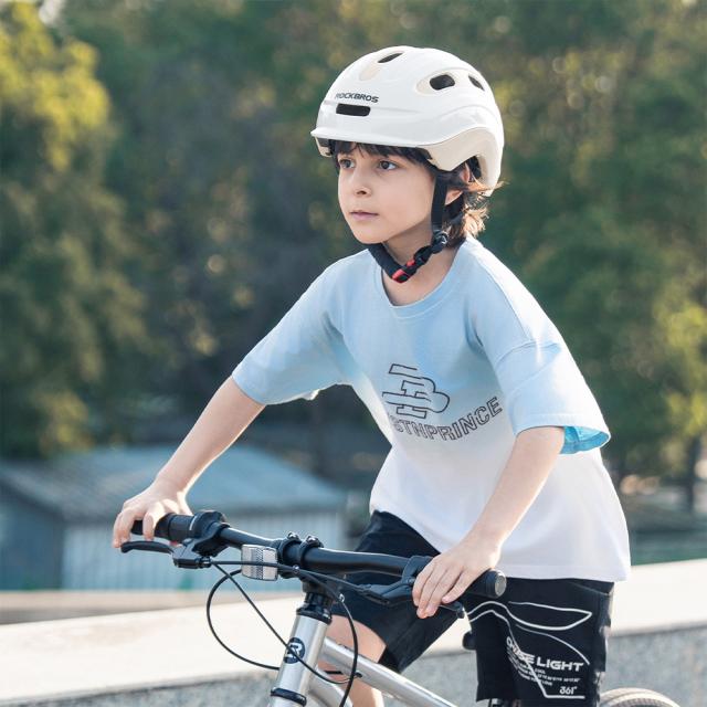 キッズヘルメット