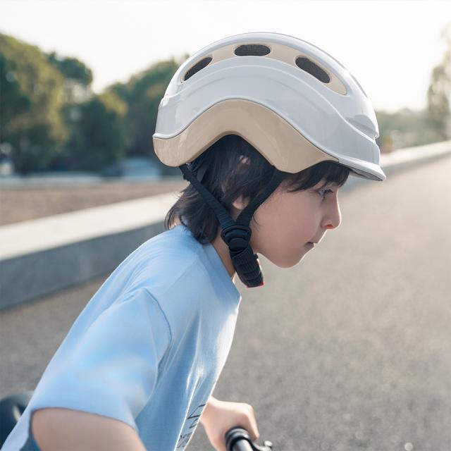 キッズヘルメット