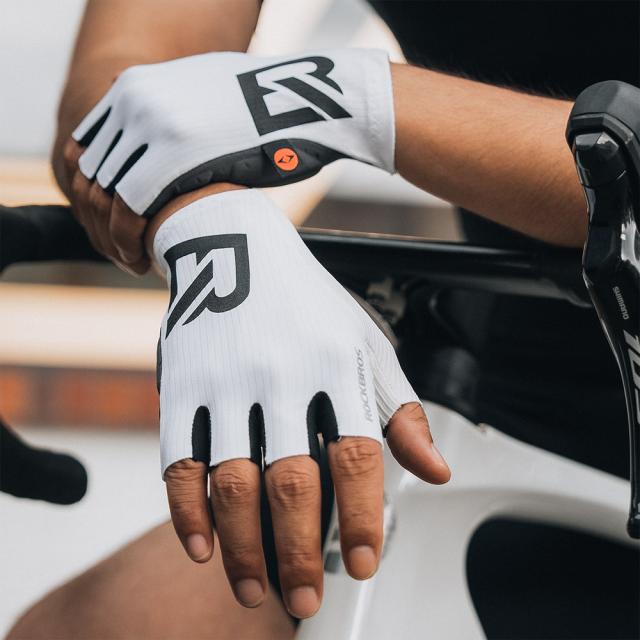 高性能サイクリンググローブ