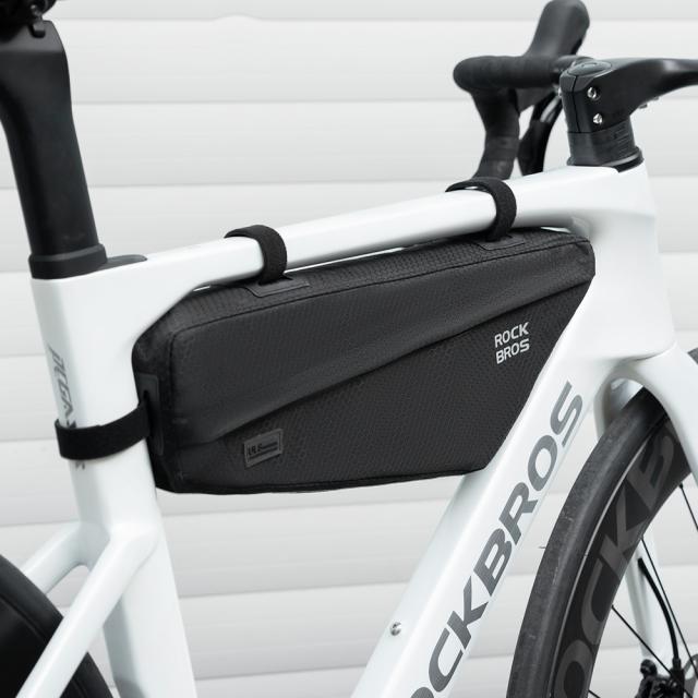 フレームバッグ