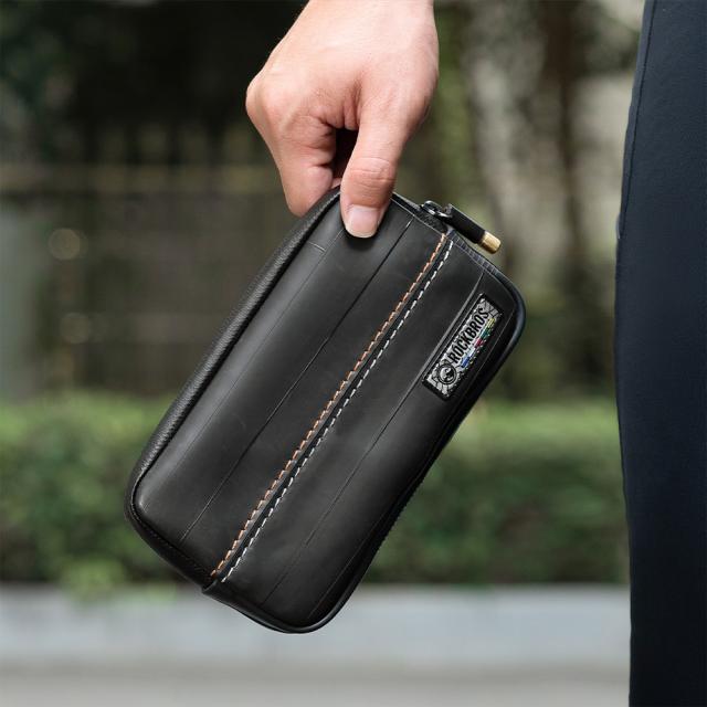 唯一無二のサイクルポーチ