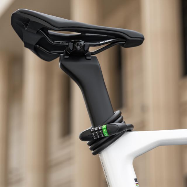 ケーブルロック