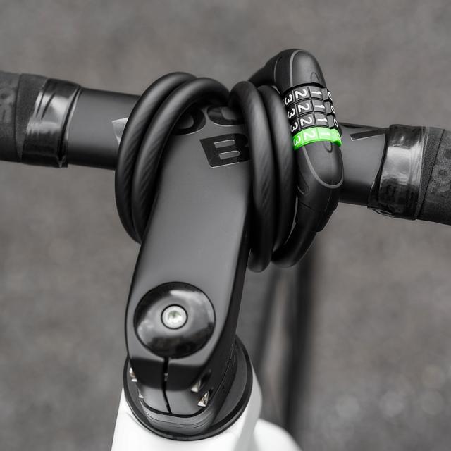 ケーブルロック