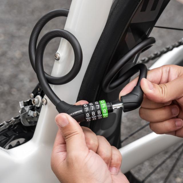 ケーブルロック