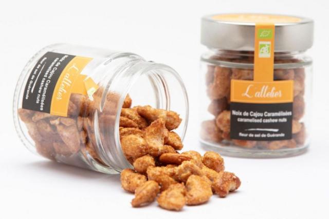 当店人気の限定モデルが再々々入荷 L Attelier ラトリエ キャラメリゼ カシューナッツ ゲランドシーソルト入 12個 在庫有 Startspeakingrussian Com