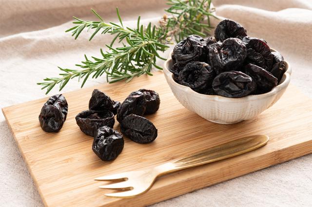 超特価セール プルーン ドライプルーン 5kg 1kg 5 ドライフルーツ 砂糖不使用 種抜き 西洋すもも プラム ドライ フルーツ 果物 アメリカ産 送 人気ショップが最安値挑戦 Www Iacymperu Org