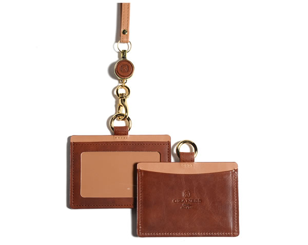 IDホルダートップ