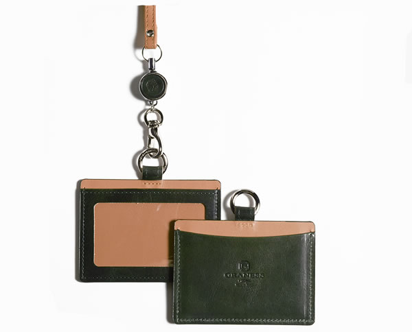 IDホルダートップ