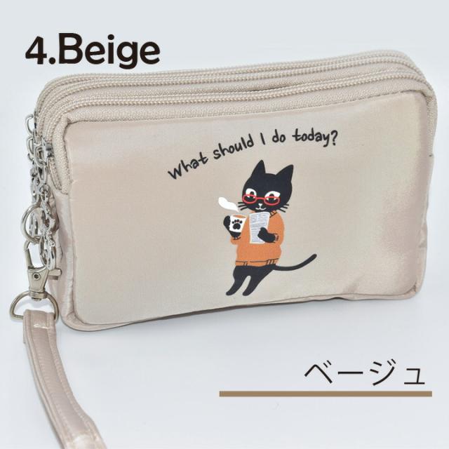 旅行にも便利な軽量設計のふわふわ黒猫ポーチ