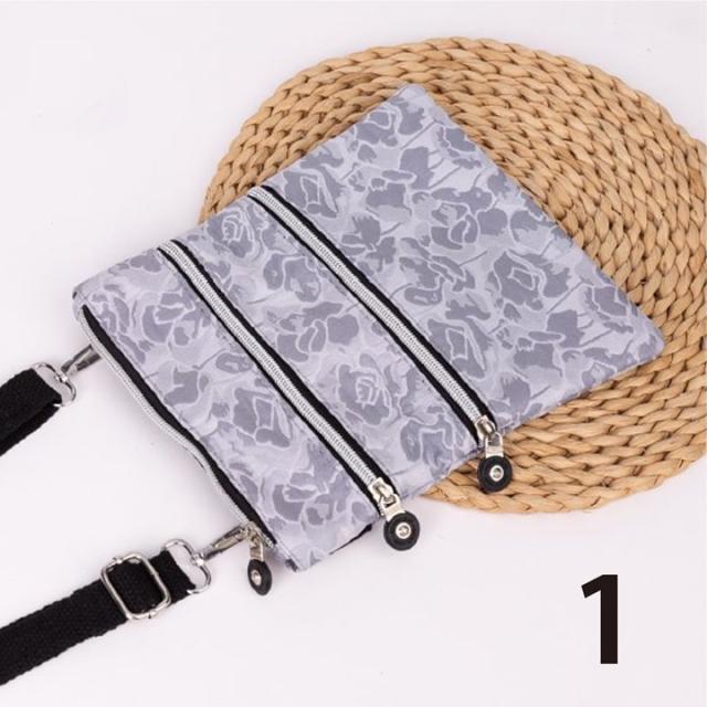 ショルダーバッグ 斜め掛けバッグ 小物入れ