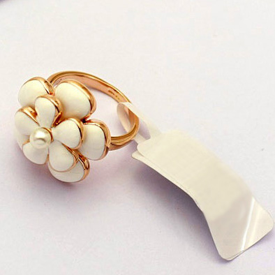 リング 真珠 パール K18ゴールド 18金 K18YG 花 フラワー メール便OK モモダイヤ