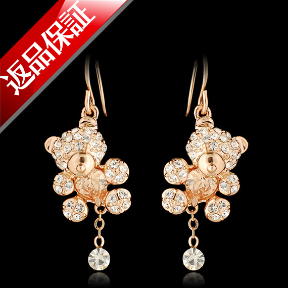 ピアス 1ペア(2個) スワロフスキー ウィニー・ザ・プーモチーフ ベア 熊 クマ くま K18ゴールド 18金 K18YG K18WG メール便OK モモダイヤ