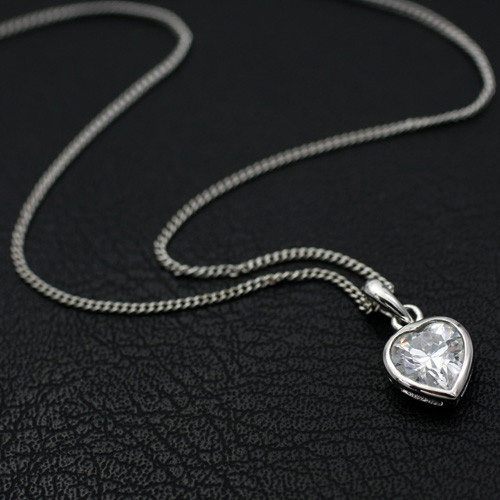 スワロフスキー エレメント ハート ネックレス ペンダント K18ゴールド 18金 K18YG レディース メール便OK モモダイヤ