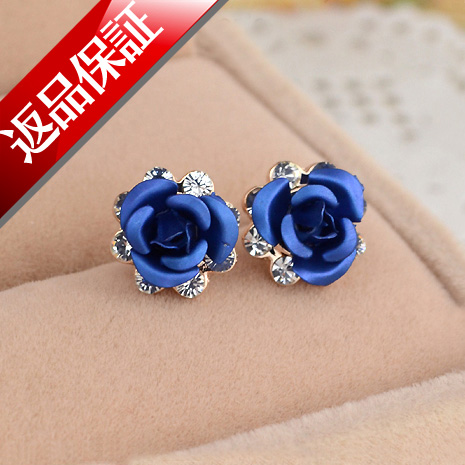 ピアス レディース ローズ バラ 薔薇 薔薇の花 バラの花 1ペア(2個) スワロフスキーエレメント K18ゴールドメッキ 18金 K18YG K18WG スワロ ローズ 18k バラ 薔薇 メール便OK モモダイヤ