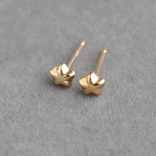 日本製 ピアス 10K 星型 10金 ピアス レディース 10k スター お洒落 可愛い 贈り物 バースデー モモダイヤ