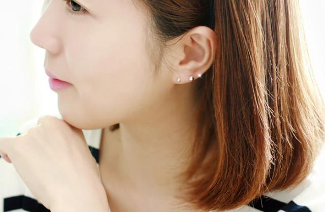 日本製 ピアス レディース 1ペア(2個) 丸玉 K18 18k 18金 刻印有り イエローゴールド ピンクゴールド ホワイトゴールド メール便OK モモダイヤ