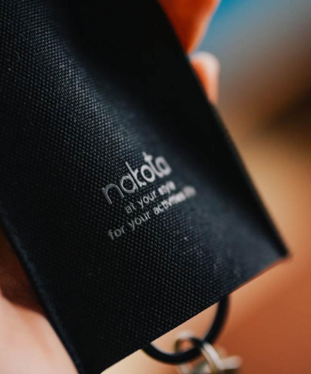 キーケース キーホルダー 鈴形 ベル型 黒 コンパクト アウトドア