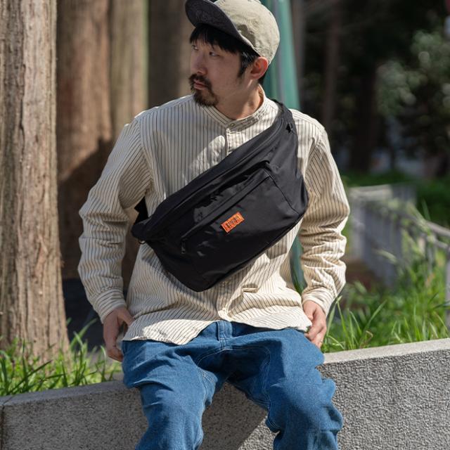UNIVERSAL OVERALL ユニバーサルオーバーオール BIG HIP PACK ボディーバッグ バッグ カバン 斜め掛け 大きいサイズ A4