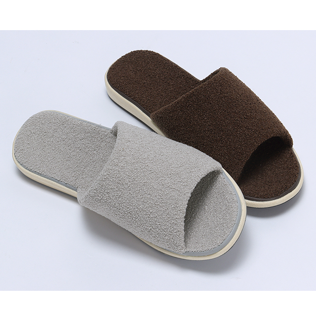 サラッとしたパイル地のメンズ室内履き