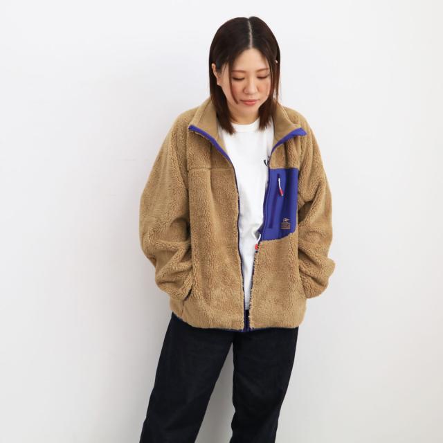 CHUMS フリーススタンドカラージャケット Lt.Gray/Indigo Mサイズ モデル157cm 着用イメージ