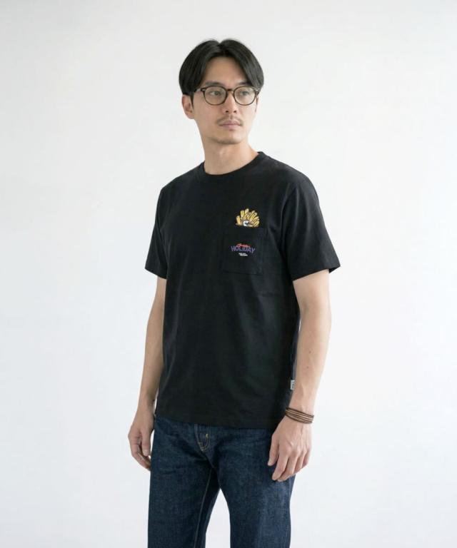 CHUMS アンチバグファストフードポケットTシャツ レディース着用 背面シルエット
