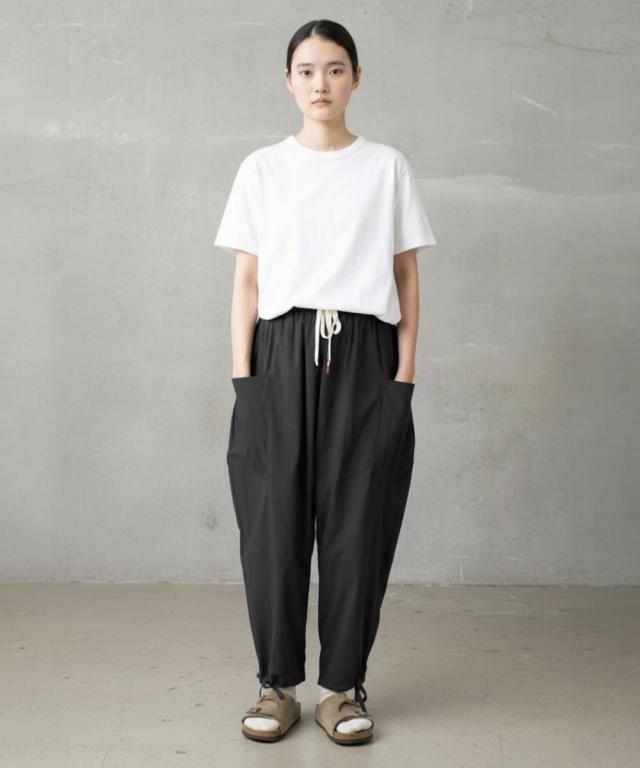 Gym Master マイクロリップバルーンパンツ フロントデザイン