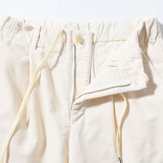 コーデュロイパンツ 生地アップ