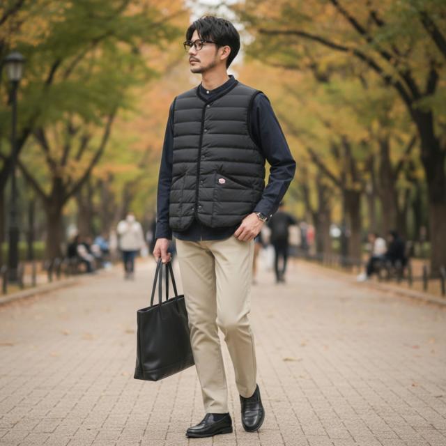 Vincent et Mireille ダウンベスト ブラック VM252SD26040 サイドシルエット