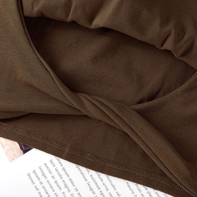 綿95% 背中を美しくみせるクロップド丈ブラトップ