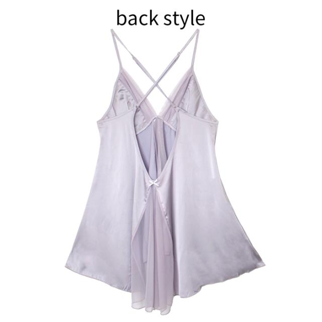 透け感と艶感がSEXYなAライン背中見せスリップ