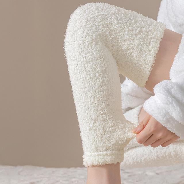 【送料無料】1本で2役の万能あったかもこもこウォーマー