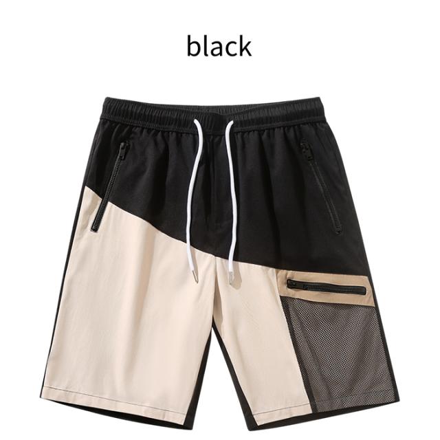 インナーなしで、水にも街にもなじむ、機能派ショートパンツ