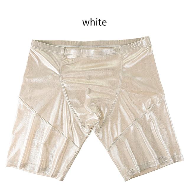 圧倒的存在感！視線釘付けキラキラ輝く個性派ロングボクサー