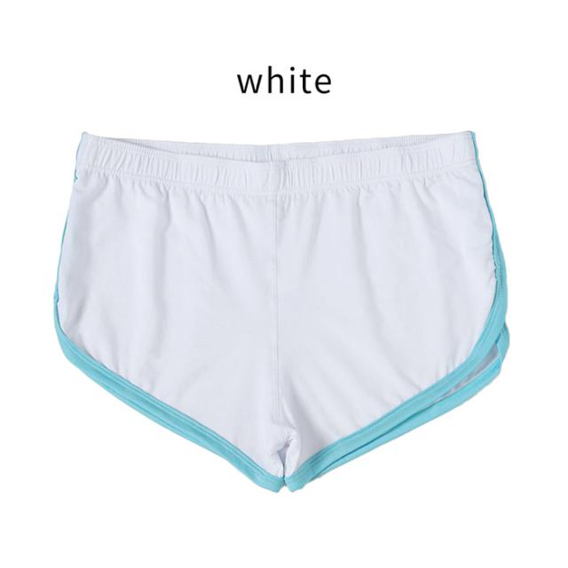 ハイカットスリットで太もも＆ヒップをセクシー魅せるトランクス