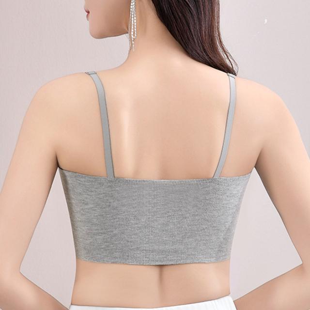 しっかりとした柔らかい生地が自慢の一体型パッド入りブラジャー