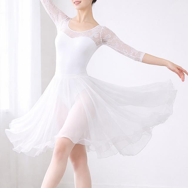 【バレエアイテムはカーリーショップ】 大人の７分袖レオタード