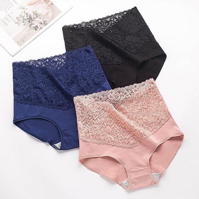 ソフトな感じにお腹を引き締めるエレガントハイウエストショーツ