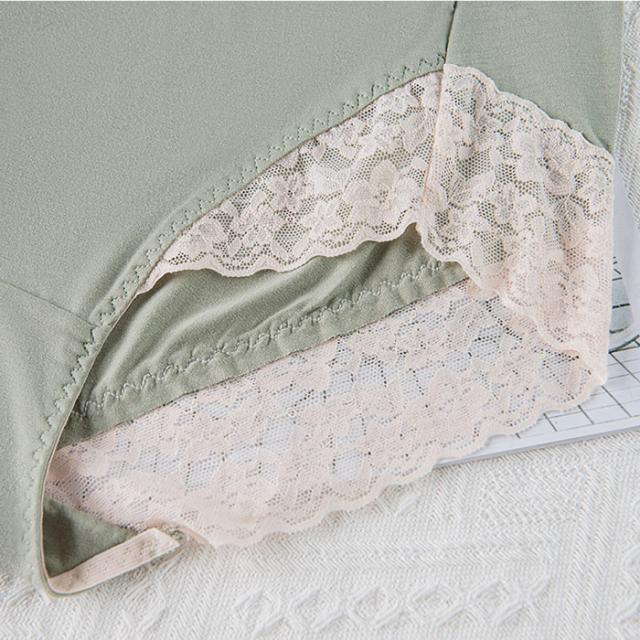 ストレッチレースとさらさら生地のレディース深ばきショーツ